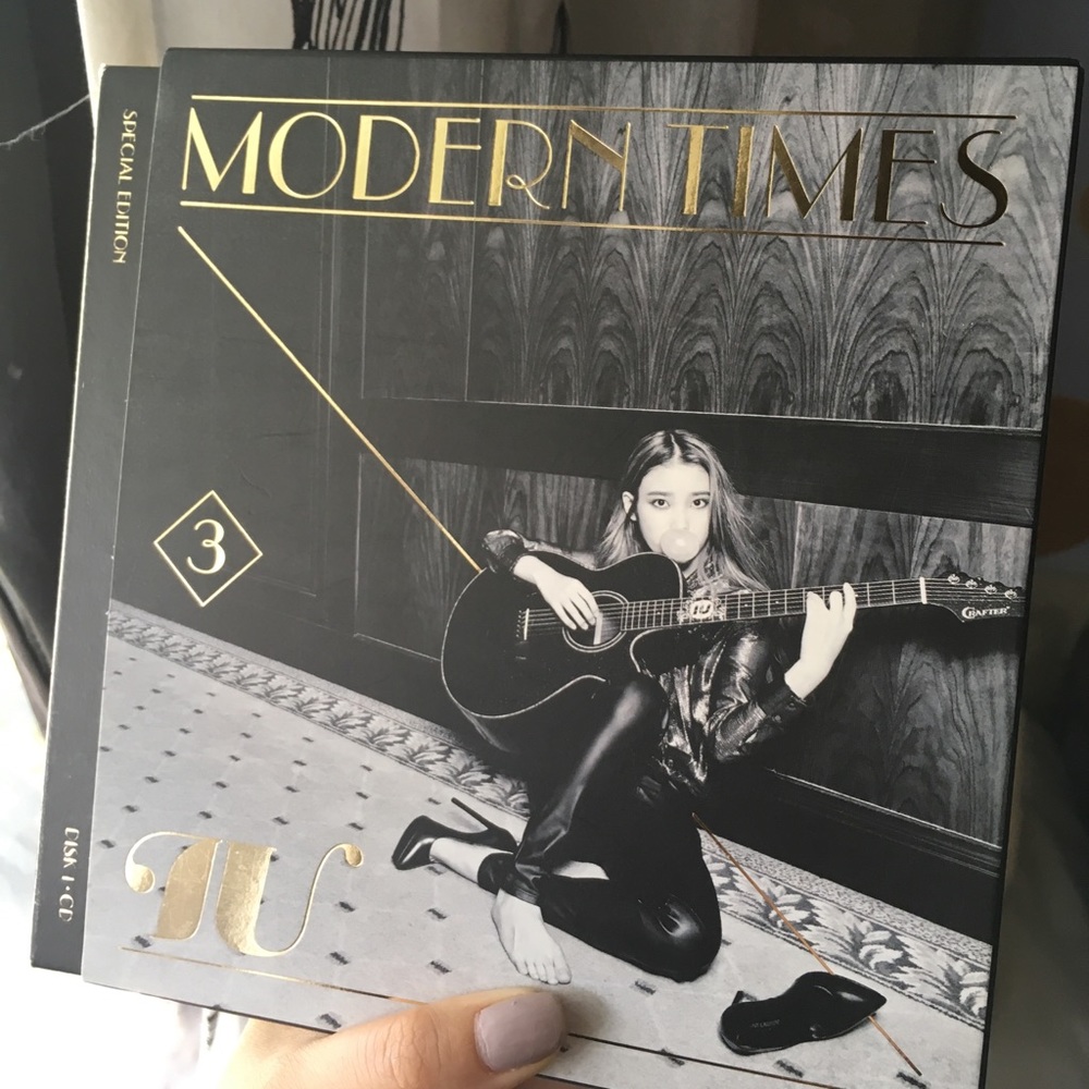 CD | IU : Modern Times